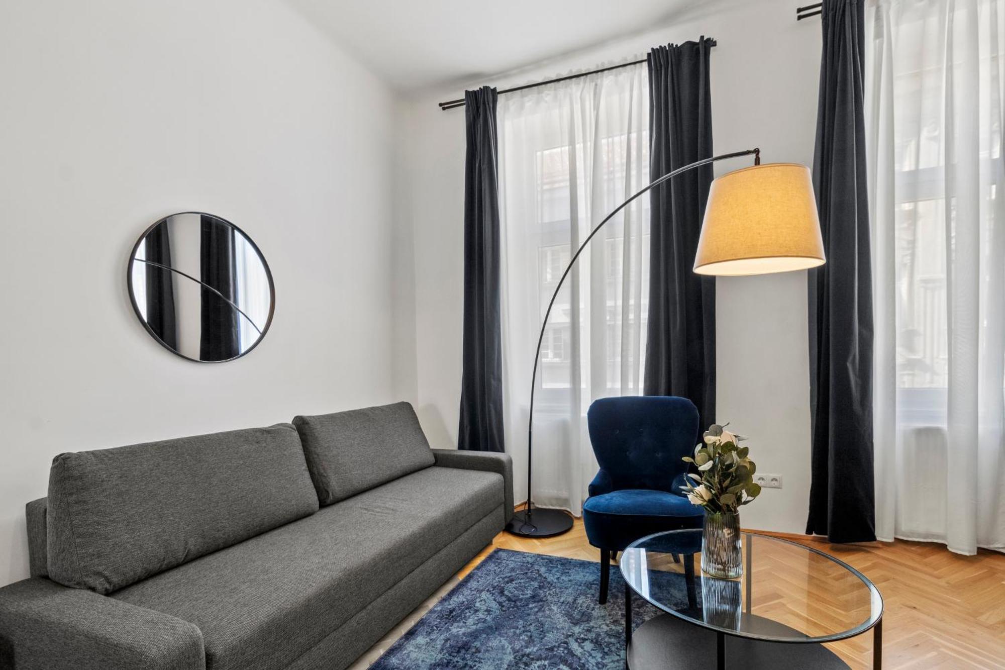Balcony Apartment, 4 Min To U3 Zipperer Strasse فيينا المظهر الخارجي الصورة