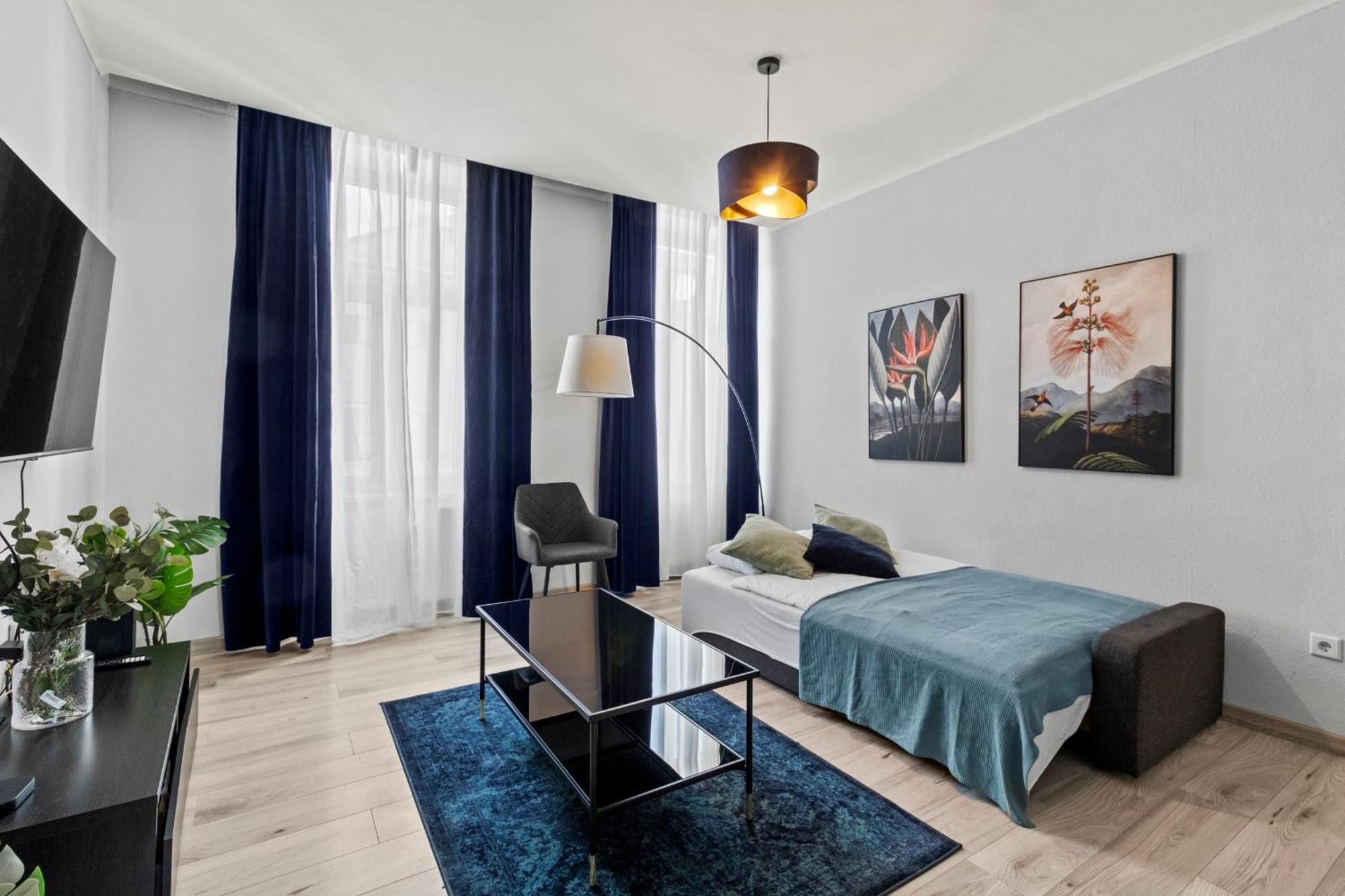 Balcony Apartment, 4 Min To U3 Zipperer Strasse فيينا المظهر الخارجي الصورة